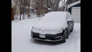 Volkswagen eGolf  Cold Weather 7F Review [upl. by Ahsiener]