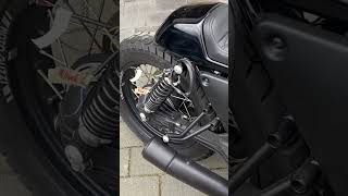 Cafe Racer Scrambler Bobber exhaust Sound Auspuff Moto Guzzi v7 [upl. by Oeht7]