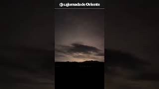 Un asteroide entra en la atmósfera iluminando el cielo de Filipinas [upl. by Amero84]