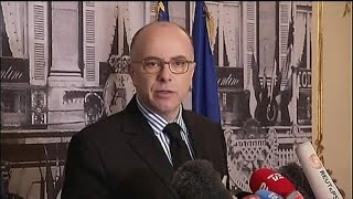 A Copenhague Cazeneuve montre sa quotsolidaritéquot [upl. by Ilrahc]