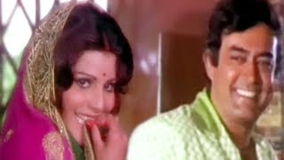 Sanjeev Kumar flirts with Sulakshana Pandit  Uljhan  Bollywood Scene 221 [upl. by Accem]