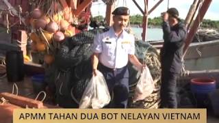 APMM tahan dua bot nelayan Vietnam [upl. by Asiralc]