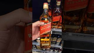 అమెరికా lo johnnie walker Red Label price చాలా తక్కువ worlds bestselling blended Scotch whisky [upl. by Shumway]