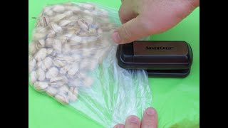 Silvercrest bag sealer mini SFSGM 15 B2 from Lidl VS IKEA Bevara sealing clips [upl. by Kra202]