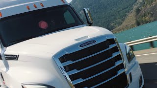 Freightliner Cascadia Truck Walk Around [upl. by Minnie248]