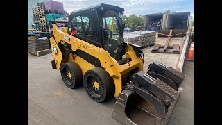 Tradewest Auctions 2021 Cat 242D3 Skid Steer [upl. by Nrubua]