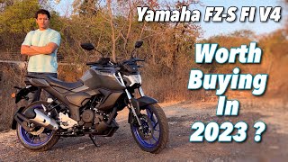 2023 Yamaha FZS V4 DLX Review  Worth Buying in 2023 [upl. by Mountford376]