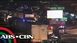 Motorists commuters stuck in NLEX traffic for hours [upl. by Mabelle502]