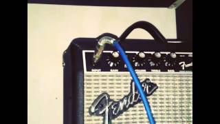 Fender Front Man 10g Distortion and gain [upl. by Huttan]