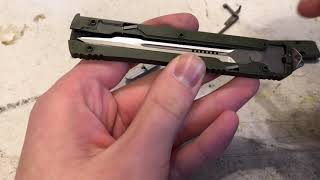 How Microtech OTF Out The Front Knives Work [upl. by Cianca]