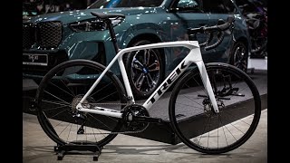 Rower Trek Émonda SL 5 Disc  Fabrykarowerow [upl. by Sinnod363]