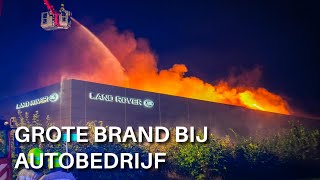 Grote brand bij Land Rover en Jaguar in Oosterhout [upl. by Ennahgem]