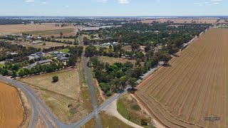 140 KatamatiteYarrawonga Road Yarrawonga [upl. by Sugden964]