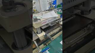 Leadjet V8000 CIJ Inkjet Date printer is coding dates batch numbers on PVC films [upl. by Nyasuh505]