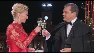 CAMPANADAS 2016  Ramón García y Anne Igartiburu  FIN DE AÑO [upl. by Tace268]