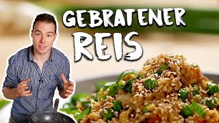 Gebratener Reis mit Hühnerfleisch  Rezept [upl. by Intyre]