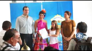 Entrega del decreto a la Reina del Carnaval 2015 [upl. by Valdemar]