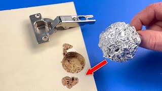 Method Surprised 50yearold Carpenter Put Aluminum Foil To Hinge and Be Amazed [upl. by Mackenie]