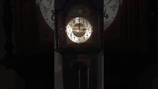 Urgos Longcase Grandfather Clock Chime [upl. by Dlareme]