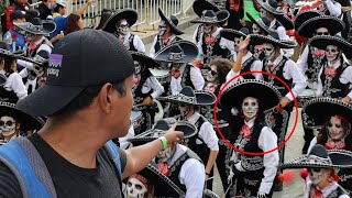 El mejor desfile de Mexico fue inventado por los Gringos POSAN COMO MEXICANOS [upl. by Hyland]