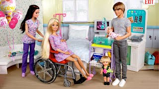 Familia Barbie amp Ken Tienen Su Nueva Bebe [upl. by Stoll]