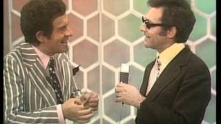 Maxi Böhm in der TVSerie quotCabaret Cabaretquot 1972  1974  Clip 10 [upl. by Elin]