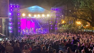 Banda Dazaranha celebra 30 anos com show em Florianópolis no largo da Catedral [upl. by Ilan]