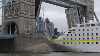 MS HAMBURG cruise ship passing TOWER BRIDGE in LONDON [upl. by Aivatnuahs]