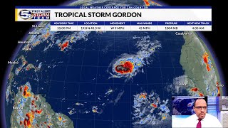 Gordon Getting Stronger Watching the Carolinas [upl. by Bruner]