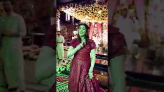 Kanwal Aftab and Zulqarnain dance at a wedding event kanwalaftab zulqarnainsikander shorts viral [upl. by Yentihw]