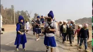 Singh and Kaur Dhal Kirpan  Fouj 96 Crori Gatka Dal [upl. by Kling]