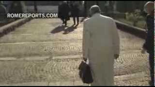 The Pope boards a bus to make his way back to Rome after spiritual retreat [upl. by Babcock440]