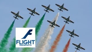 Frecce Tricolori Pattuglia Acrobatica Nazionale PAN 313 Gruppo Addestramento Acrobatico [upl. by Peggie]