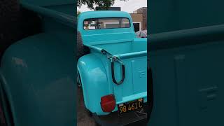 55 Ford F100 V8 Pickup 💙 🇺🇸 [upl. by Derfla]