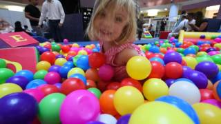 The Giant Ball PitThe Dubai Mall [upl. by Nekial]