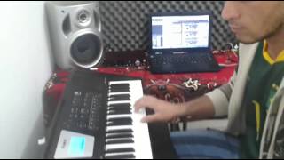 Solinho quotMe diz Amorquot Teclado ROLAND BK3 Sampleado [upl. by Aitnom112]