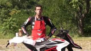 Vidéo Star  Ducati Hypermotard 821 SP  lessai le plus complet [upl. by Weihs]