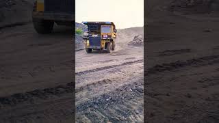 ECLbig truck coal mines catrpilar holpakytshorts shortvideo😱😱😱 [upl. by Efeek]