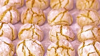 Amaretti morbidi alle mandorle  ricetta originale  Chef Edoardo Sossella [upl. by Questa]