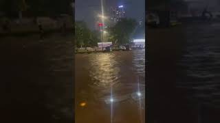 Heavy Rain in mumbai Western Express Highway Dindoshi Oberoi Mall waterlogging live [upl. by Ronaele]