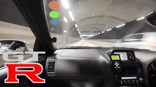 凄まじいバックタービン音のフルチューンR34 GTRトンネル加速サウンド [upl. by Hamlen380]