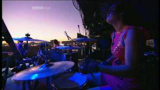 Arcade Fire  Neighborhood 1 Tunnels  Reading Festival 2007  Part 6 of 9 [upl. by Pepillo]