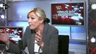 Marine Le Pen  En route vers la présidentielle [upl. by Damaris]