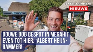 Douwe Bob hilarisch op de hak genomen in Even Tot Hier [upl. by Corbin]