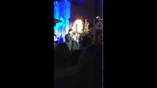 VICKY LEANDROS amp FERDINAND RENNIE WHITE CHRISTMASlive duett [upl. by Znarf]