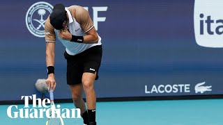 Berrettini almost collapses on court as Murray fights back to win at Miami Open [upl. by Anirehs]