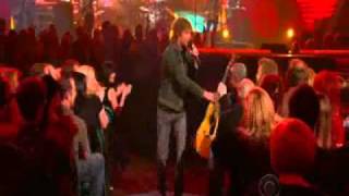 Dierks Bentley  Am I The Only One Live at the 46th ACM Awards 2011 [upl. by Karlan155]