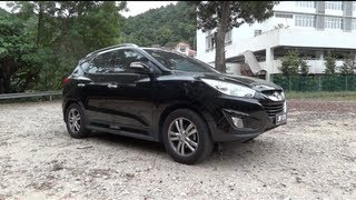 2011 Hyundai Tucson 20 High Spec StartUp and Full Vehicle Tour [upl. by Ludovico361]