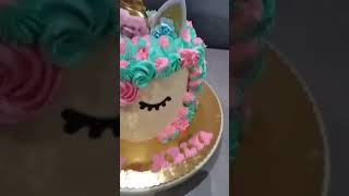 gâteau anniversaire thème licorne [upl. by Ayr198]