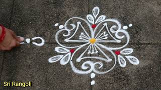 2 min Rangoli Designs🌻 3 dots Small Muggulu🌻Chinna Muggulu 🌻Daily Rangoli🌻Side Border Rangoli Design [upl. by Eserehs681]